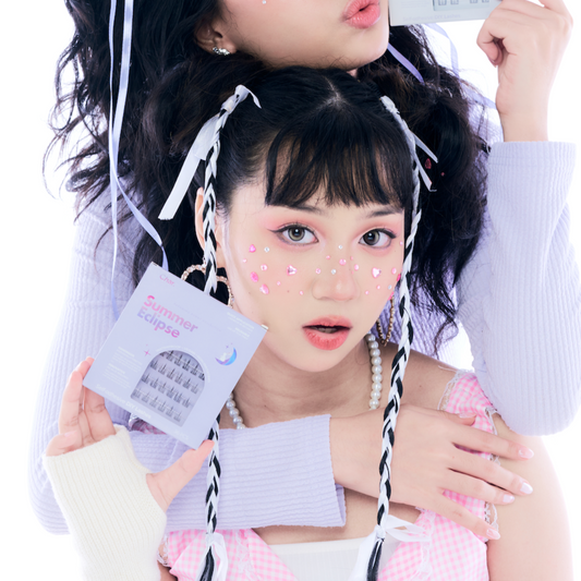 Summer Eclipse - Soft, Feathery, Delicate